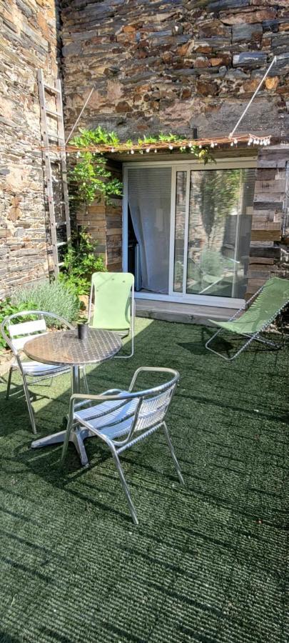 Le 6 Bis Avec Jardinet Lägenhet Guéméné-Penfao Exteriör bild